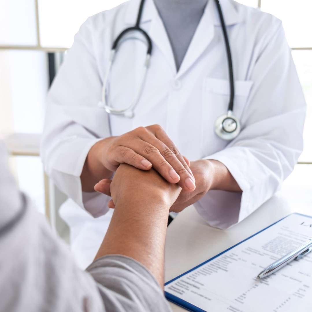 Medical Detox at Virtue At The Pointe Oregon Doctor Comforting Patient