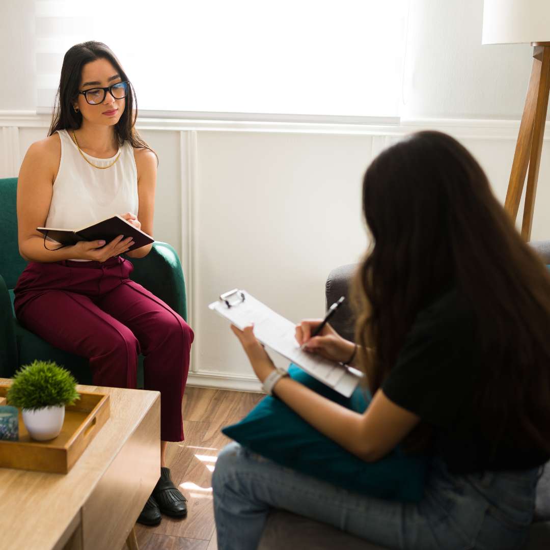 Opioid Prescription Drug Addiction Treatment With Therapist at VATP Oregon