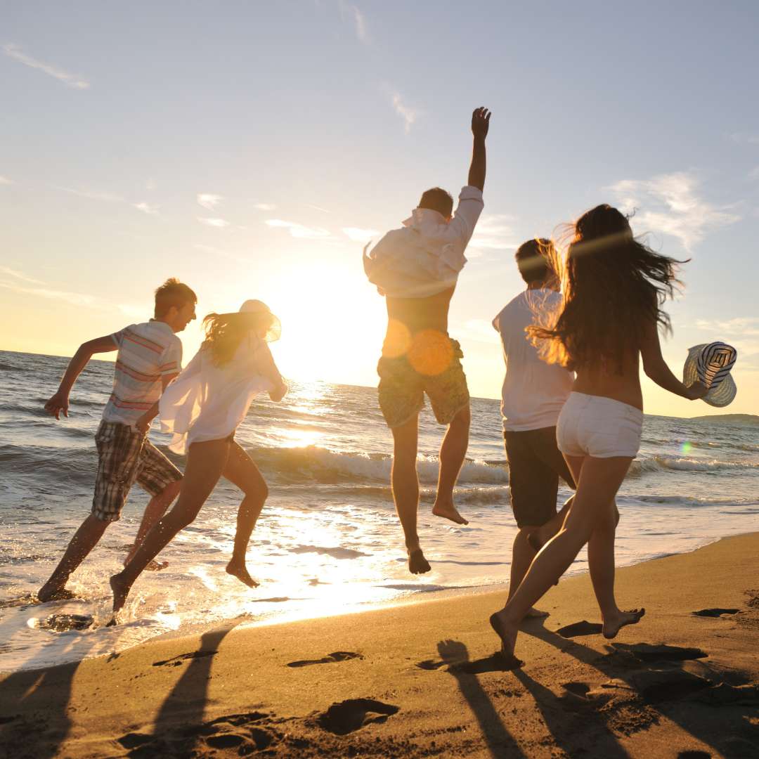 Recovering From a Life of Addiction Happy Friends on The Beach near VATP Oregon